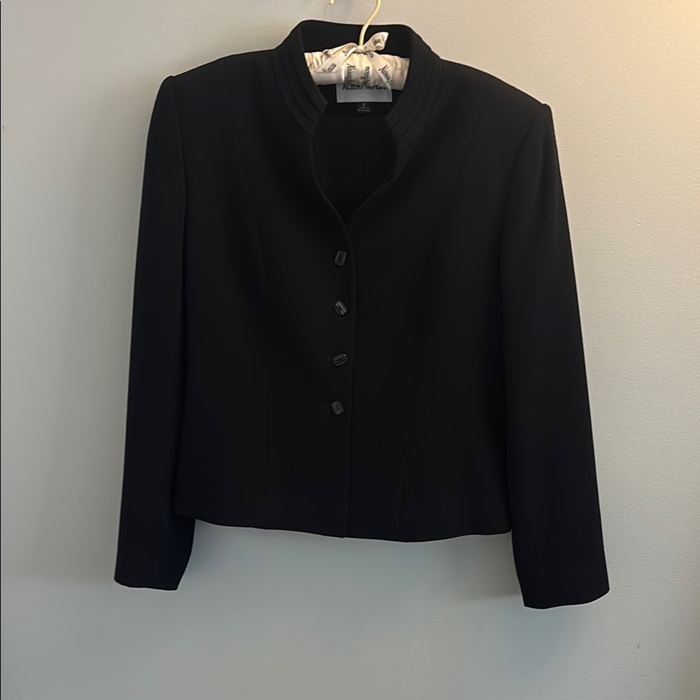 Albert Nipon Black Blazer Professional Tailored